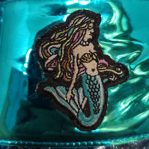 📻4/$15 Sz2 Mermaid slides - Picture 5 of 11